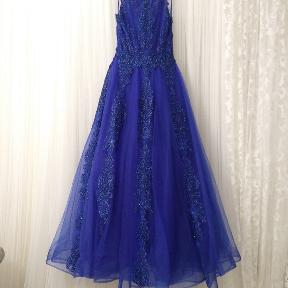 Camille La Vie Blue Prom/Special Event Dress - Picture 5 of 9